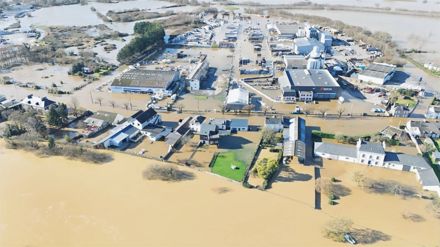 Inspection de maison et de bâtiment après sinistre par drone dans le Morbihan, la Loire-Atlantique et l’Ille-et-Vilaine
