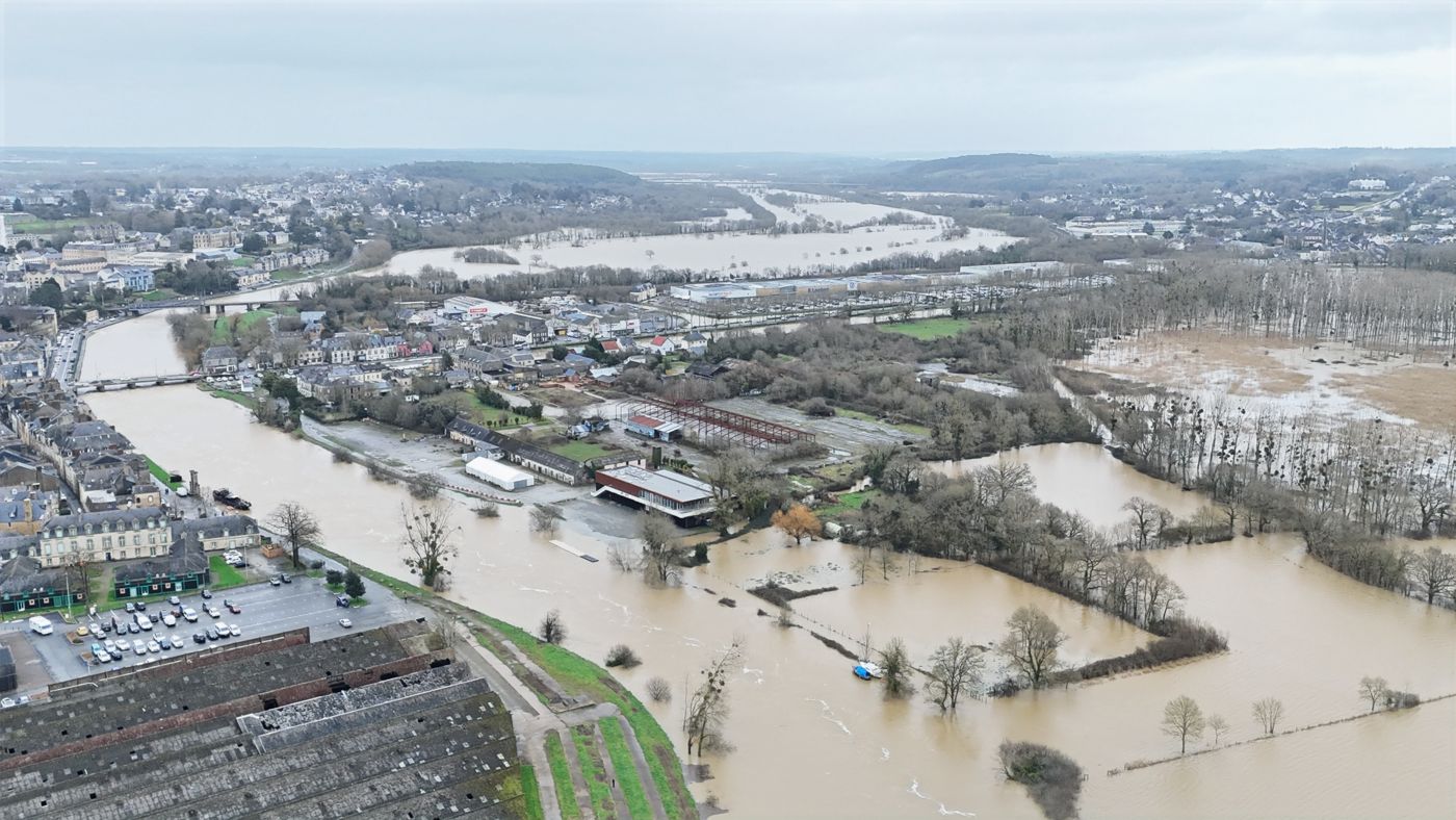 Images aériennes des inondations