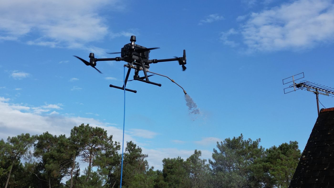 Le nettoyage de toiture par drone : une méthode plus écologique qu’on ne le pense